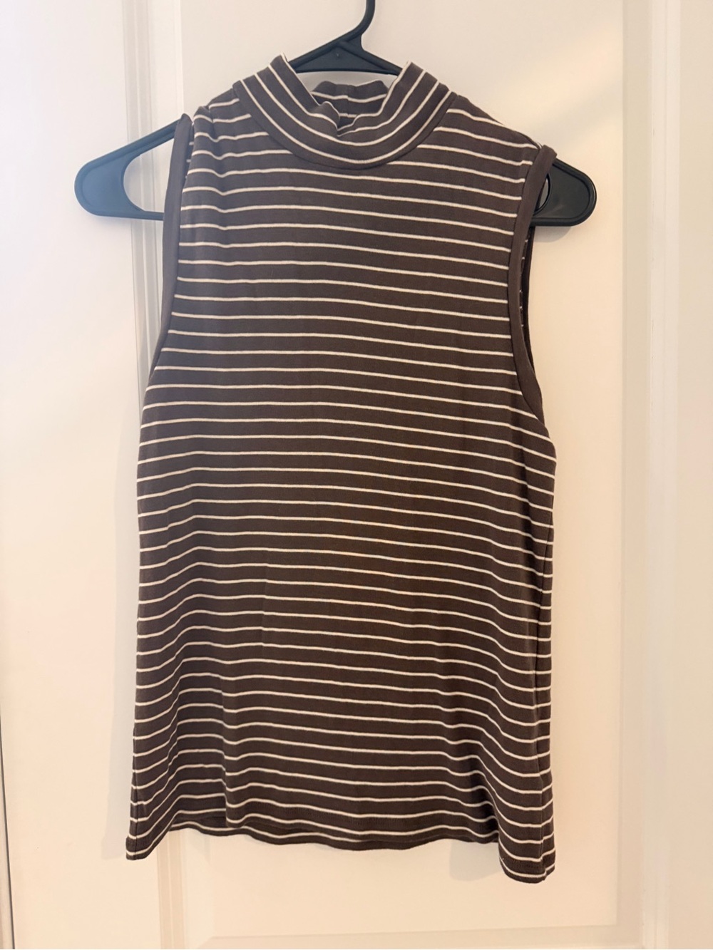 2 Gap Sleeveless Mock Neck Striped Top - Brown & Cream-l